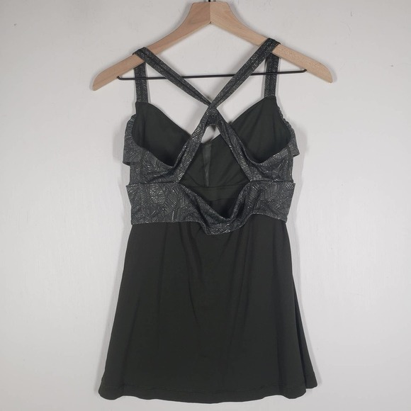 Lululemon Wrap It‎ Up Tank 8 Gator Green Olive Shelf Bra - Picture 3 of 9